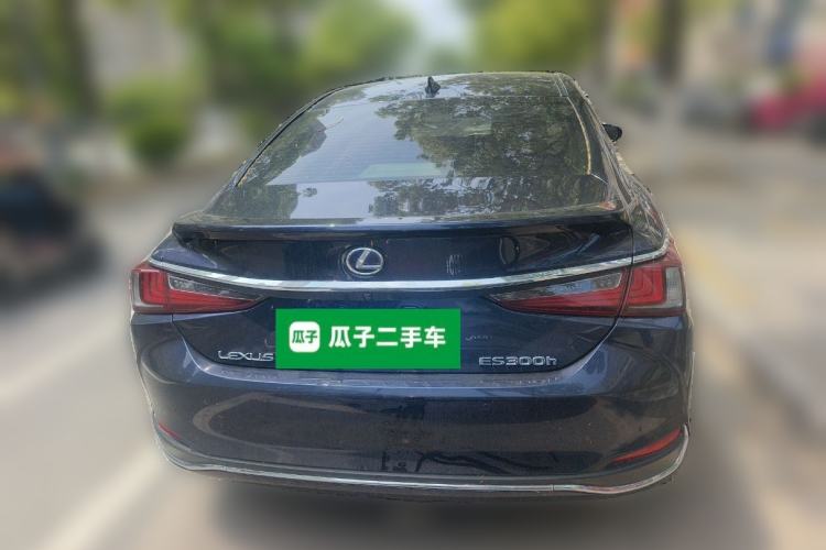 Used Lexus ES 2021 300h Executive Edition
