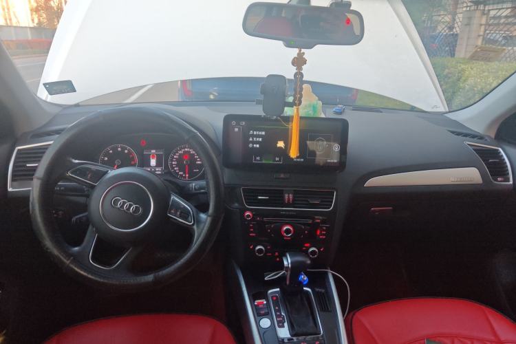 Used Audi Q5 2017 Plus 40 TFSI Ambition Model