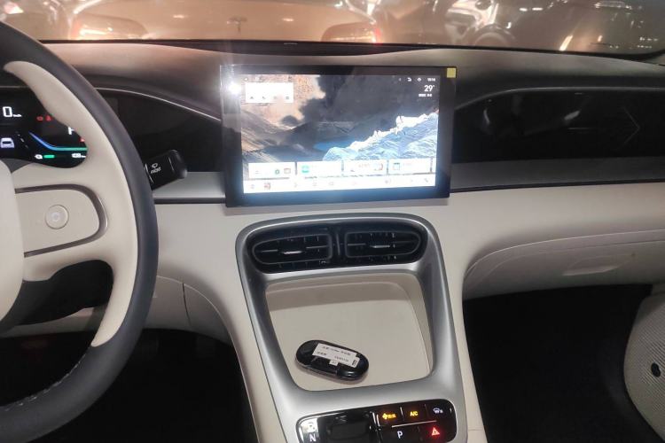 Used Geely Galaxy Geome 2025 310km Youth Edition