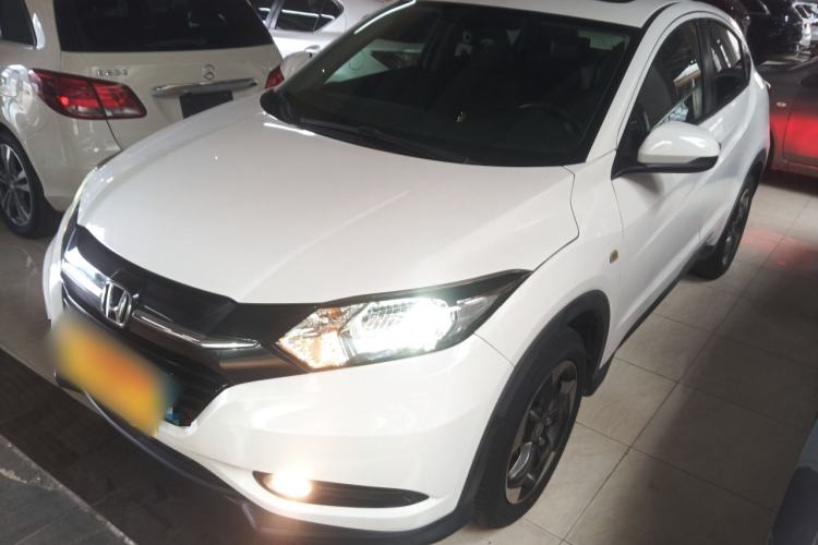 Used Honda Vezel 2016 1.8L CVT Front-Wheel Drive Pioneer Edition