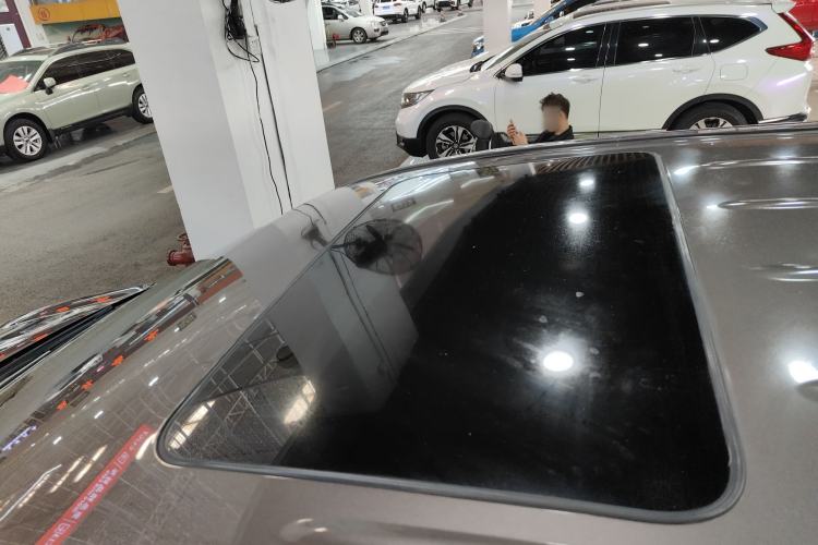 Used Buick GL8 2021 Land Cruiser Executive Class 652T Luxury Model