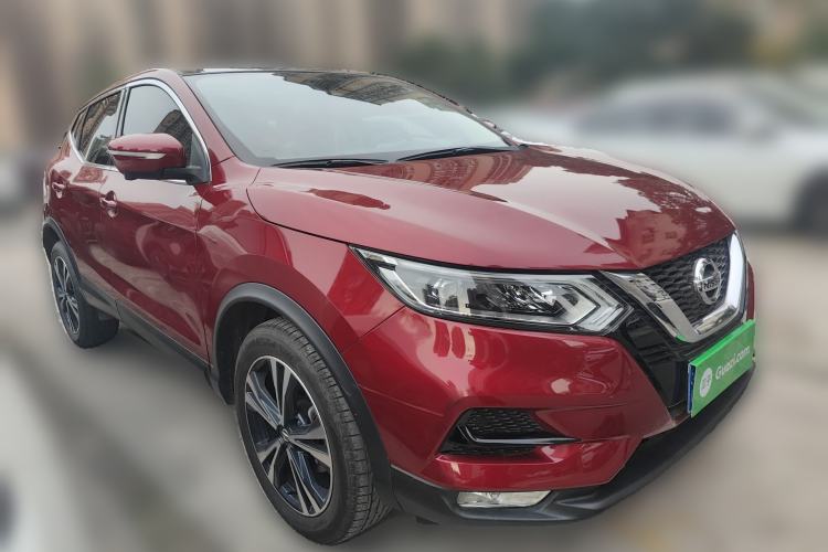 Used Nissan Qashqai 2019 2.0L CVT Luxury Edition Front Right 45 Deg