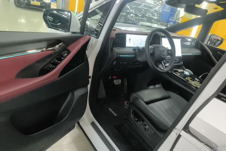 Used GAC Trumpchi M8 2025 Zongshi Series Super Hybrid Edition Driver Seat