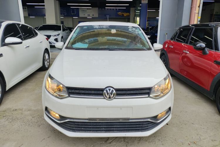 Used Volkswagen Polo 2016 1.6L Automatic Comfort Model Front