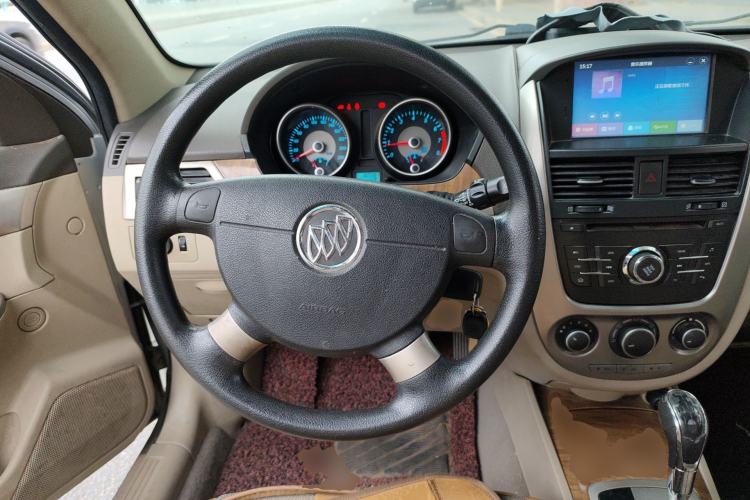 Used Buick Excelle 2015 1.5L Automatic Classic Model
