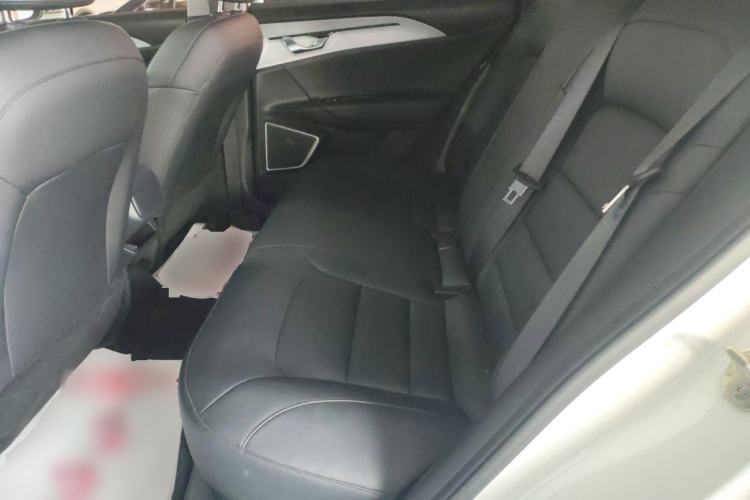 Used Geometry A 2024 410KM Travel Edition Left Rear Seat