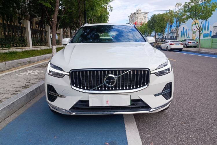 Used Volvo XC60 New Energy 2024 T8 Plug-in Hybrid Long-Range All-Wheel Drive Smart Luxury Edition