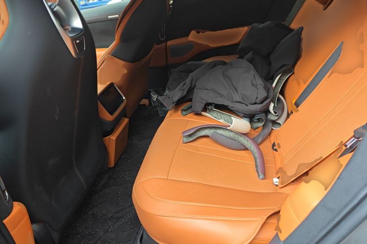 Used Xiaomi Auto YU7 2025 Ultra-Long Range High-Performance All-Wheel-Drive Max Edition