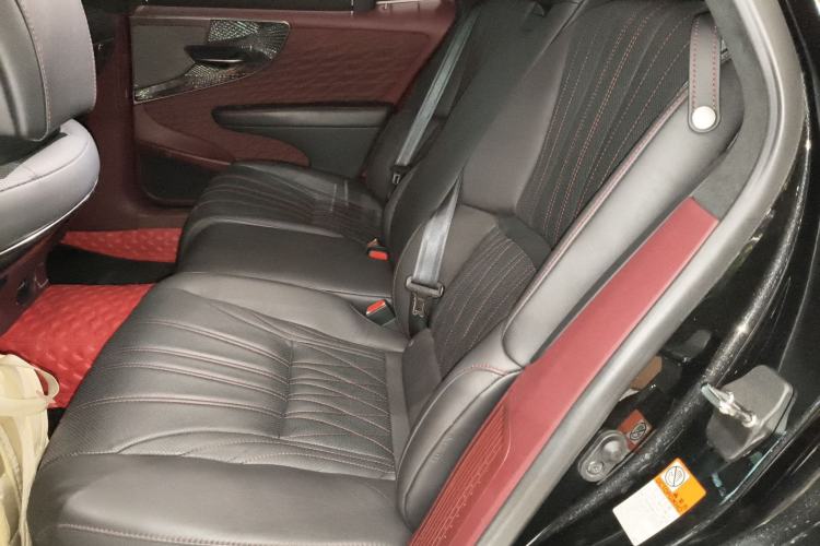 Used Lexus LS 2020 500h Executive Version China VI Standard Left Rear Seat