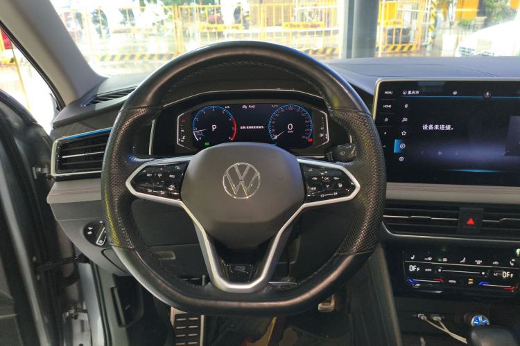 Used Volkswagen Tiguan L 2022 330TSI Automatic Two-Wheel Drive R-Line Flagship Edition