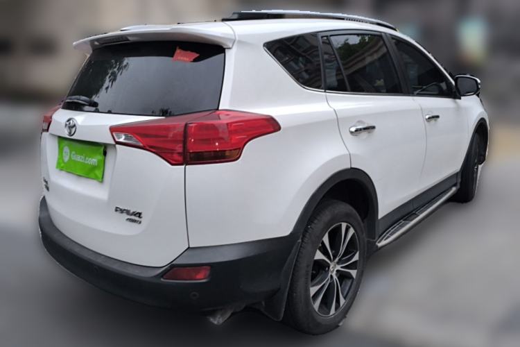 Used Toyota RAV4 2013 2.5L Automatic 4x4 Luxury Edition Rear Right 45 Deg