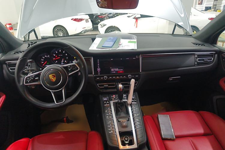 Used Porsche Macan 2021 Macan 2.0T