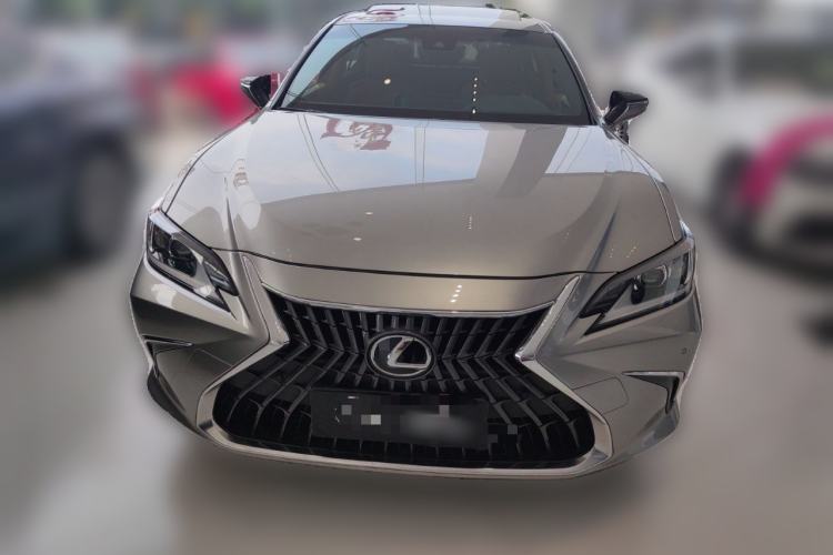 Used Lexus ES 2022 200 Excellence Edition
