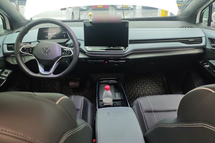 Used Volkswagen ID.4 X 2025 Smart Version Pure & Intelligent Enjoyment Edition Center Console