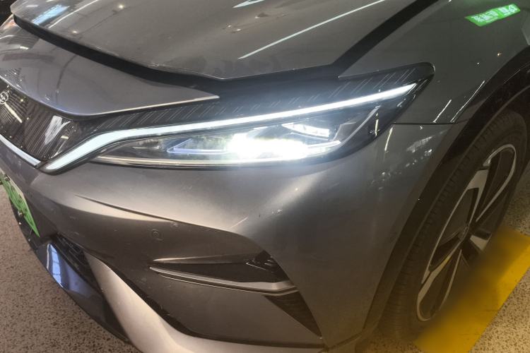 Used BYD Song L EV 2025 Intelligent Driving Version 662 km LiDAR Excellence Edition Left Front Headlight