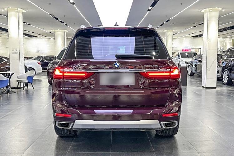 Used BMW X7 2020 xDrive40i Luxury M Sport Package
