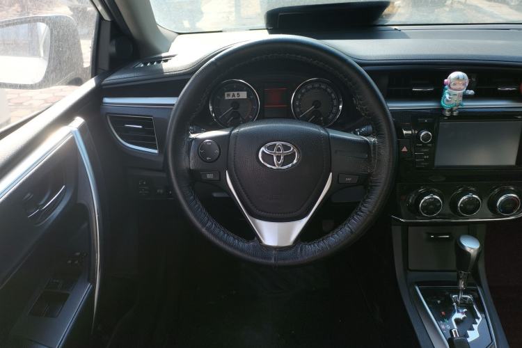 Used Toyota Corolla 2014 1.6L CVT GL-i Leather Edition
