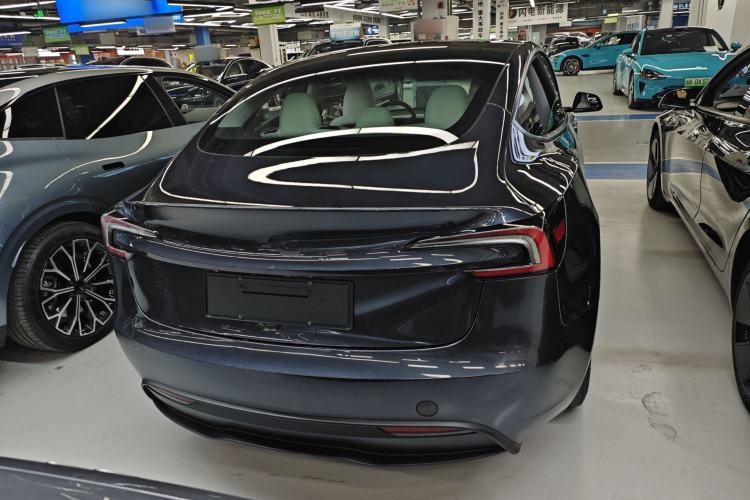 Used Tesla Model 3 2023 Rear-Wheel-Drive Version