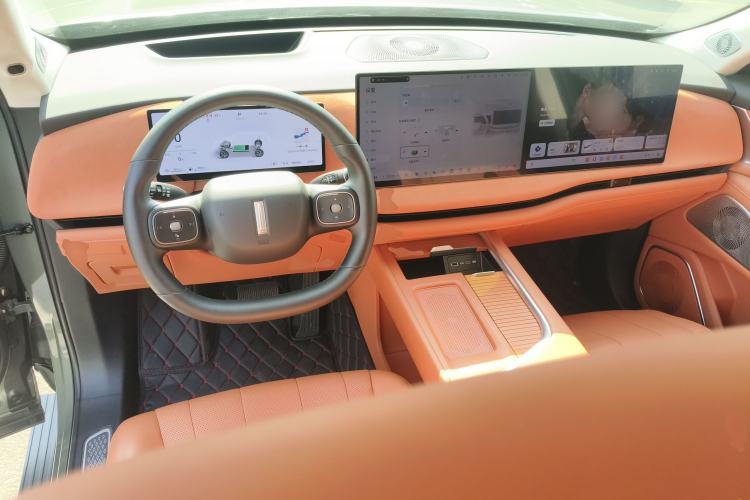 Used Wey Lanshan 2025 Four-Wheel Drive Ultra Center Console