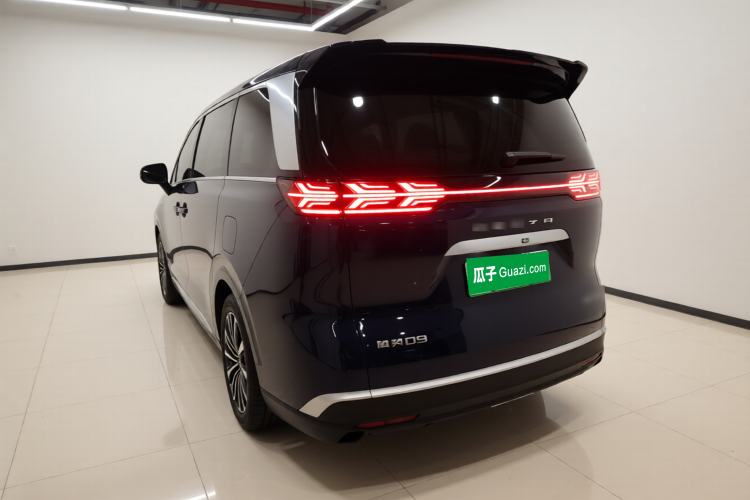 Used Denza D9 2024 DM-i 980 Four-Wheel Drive Prestige Model
