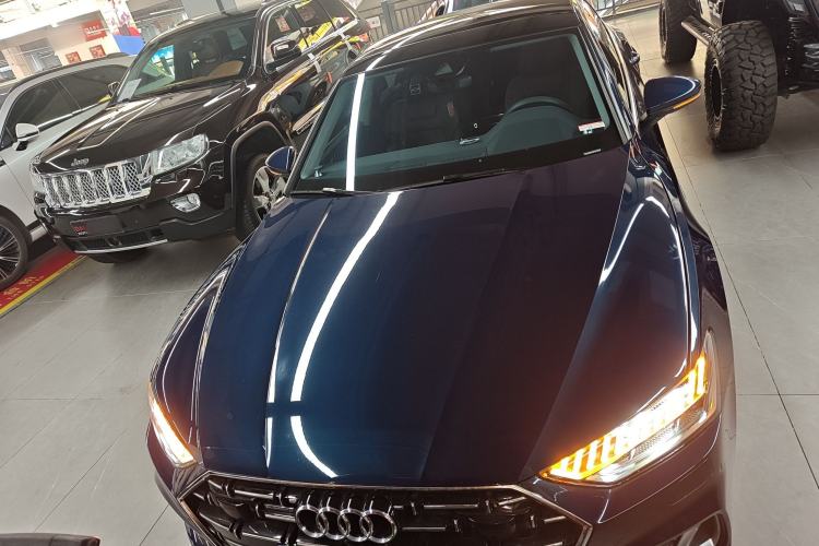 Used Audi A7L 2024 45TFSI quattro S-line Visionary Edition Flow Crystal Package Front