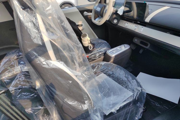 Used CHANGAN NEVO Lumin 2026 Model Treasure Edition 205km Passionate Beige Ningde
