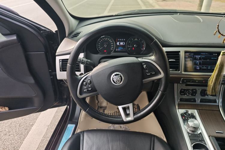 Used Jaguar XF 2013 XF 2.0T Luxury Edition