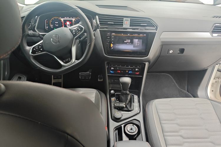 Used Volkswagen Tiguan X 2021 380TSI Four-Wheel Drive Flagship Edition Center Console
