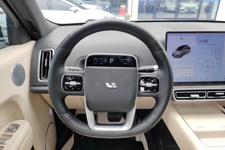 Used Li Auto L9 2022 Max model