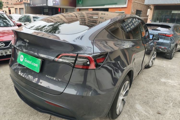 Used Tesla Model Y 2021 Long-Range All-Wheel-Drive Version Rear Right 45 Deg