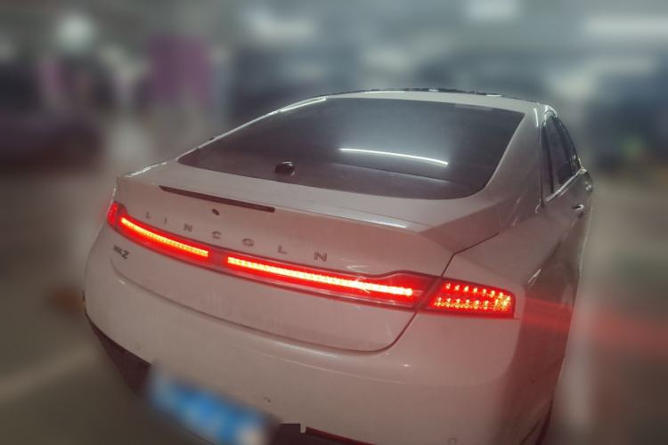 Used Lincoln MKZ 2018 2.0T Premium Edition
