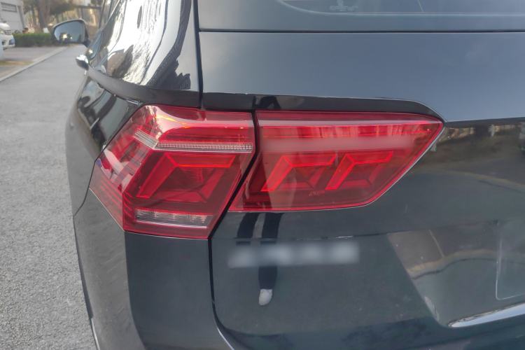 Used Volkswagen Tiguan L 2022 330TSI Automatic Two-Wheel Drive R-Line Enhanced Edition