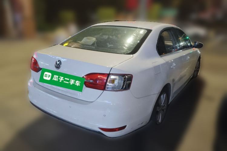 Used Volkswagen Sagitar 2014 1.6L Automatic Comfort Model Rear Right 45 Deg