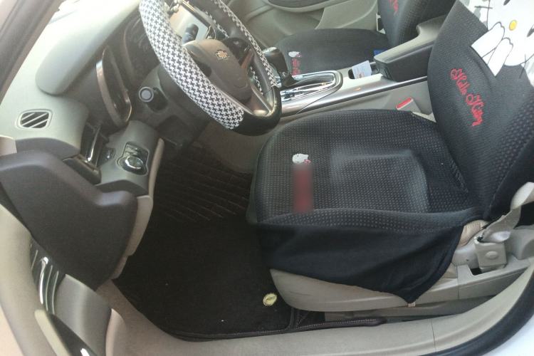 Used Chevrolet Malibu 2014 2.0L Automatic Comfort Edition Left Front Seat