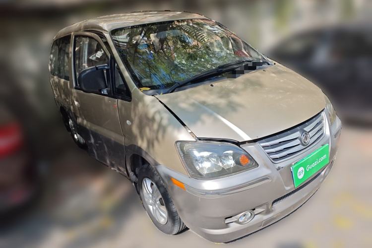 Used FORTHING Lingzhi 2015 V3 1.5L 7-Seater Luxury Model