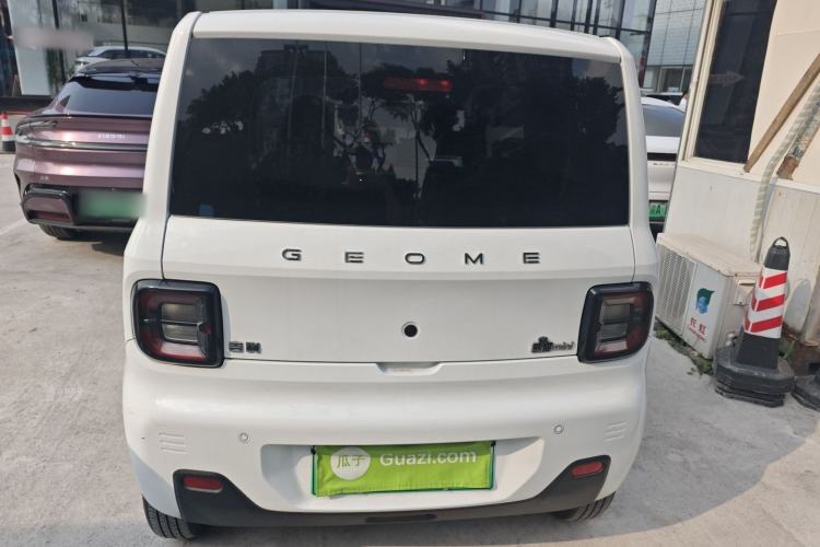 Used Geely Galaxy Panda 2023 Panda Mini 200km Endurance Bear Rear