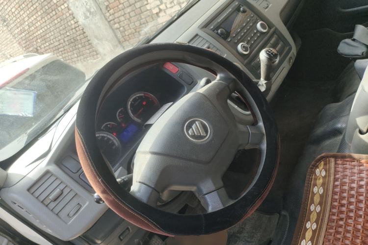 Used Foton Scenic G7 2017 2.0L Short-Wheelbase Commercial Van Flat Roof 2 Seats 4Q20M Steering Wheel