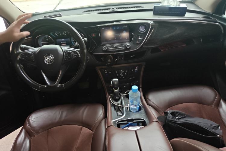 Used Buick Envision 2016 28T Four-Wheel Drive Elite Version Center Console