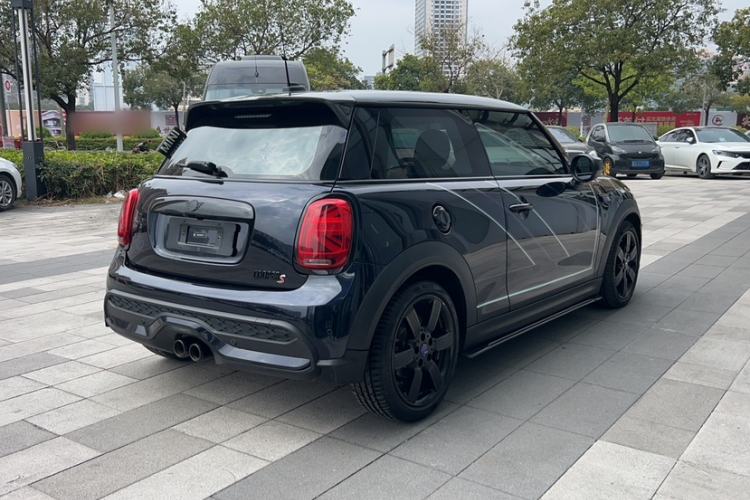 Used MINI MINI 2023 2.0T COOPER S Midnight Escape Special Edition