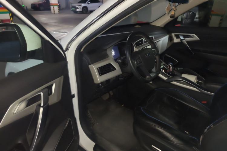 Used Geely Auto Emgrand X7 Sport 2020 1.8TD DCT Two-Wheel Drive Smart Connect 4G-Enabled Version