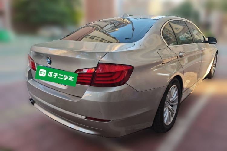 Used BMW 5 Series 2013 520Li Elegant Edition Rear Right 45 Deg