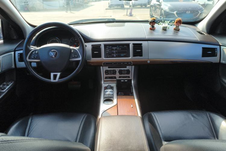 Used Jaguar XF 2014 XF 2.0T Prestige Edition
