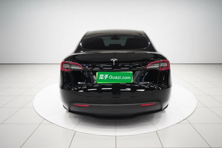 Used Tesla Model Y 2021 Standard Range Rear-Wheel Drive Version