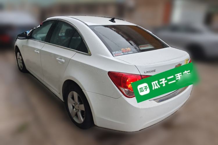 Used Chevrolet Cruze 2013 1.8L SE WTCC Edition AT
