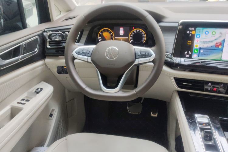 Used Volkswagen Viloran 2024 380TSI Luxury Edition