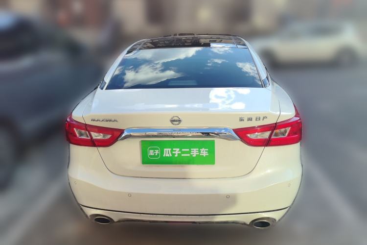 Used Nissan Maxima 2016 2.5L XV Ultimate Edition Rear
