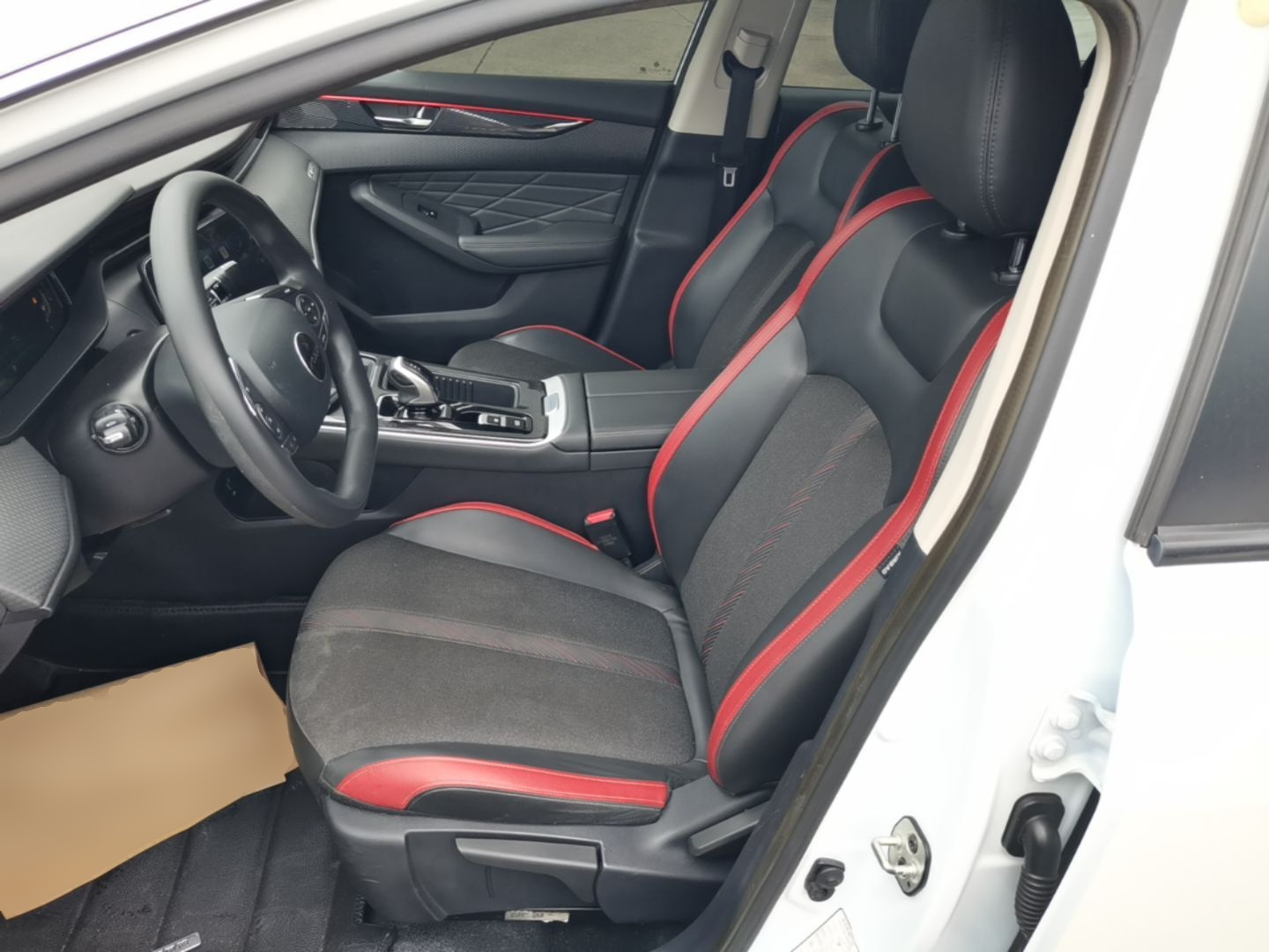 Dongfeng Aeolus Yixuan MAX 2023 1.5T Super-Powered Dad Edition — снимка 17