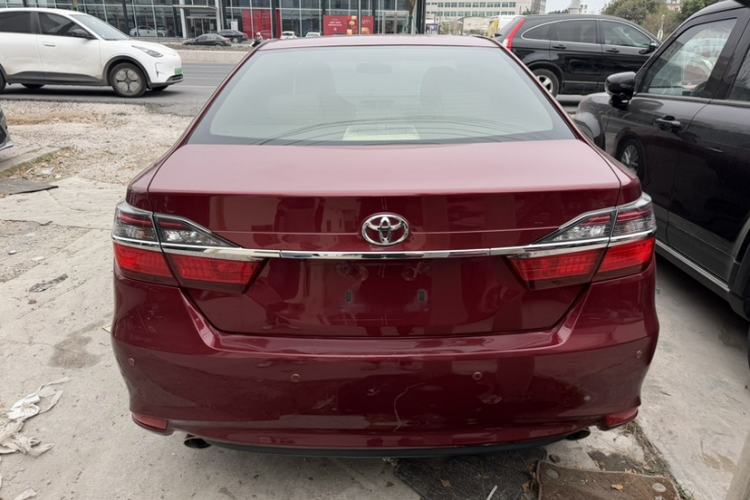 Used Toyota Camry 2015 2.5G Luxury Navigation Edition