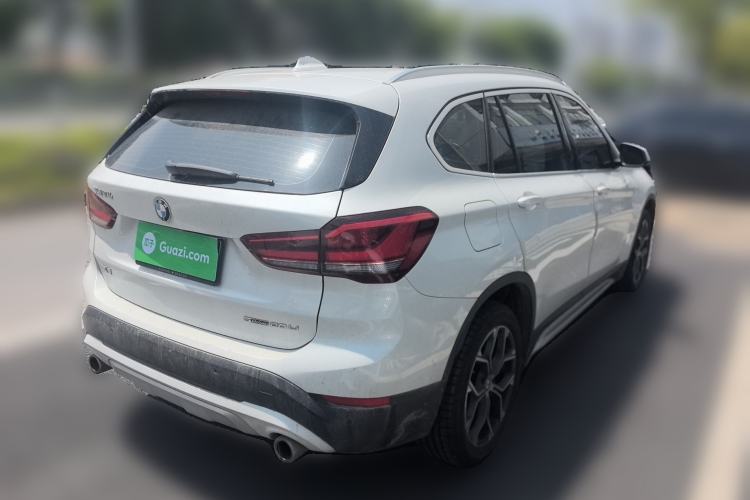 Used BMW X1 2022 sDrive20Li Fashion Model Rear Right 45 Deg