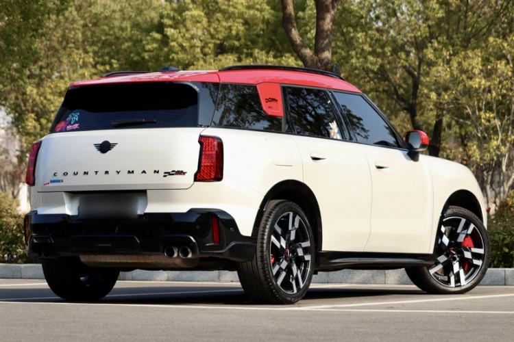 Used MINI JCM COUNTRYMAN 2024 2.0T JOHN COOPER WORKS